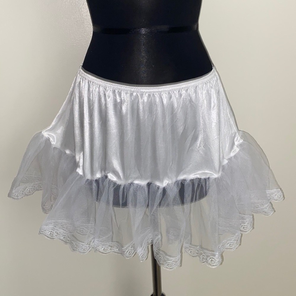 Charades tutu/petticoat Skirt.